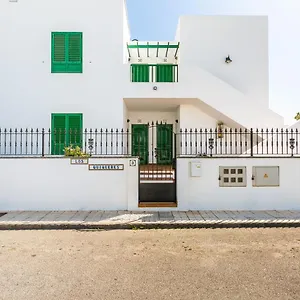 Quiqueres Puerto del Carmen (Lanzarote)